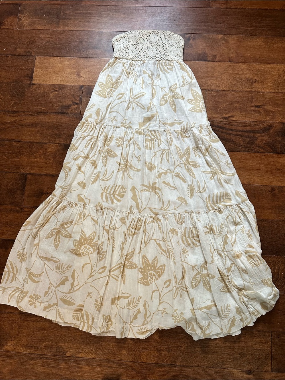 American Eagle Outfitters Cream and Beige Floral Tiered Maxi Skirt